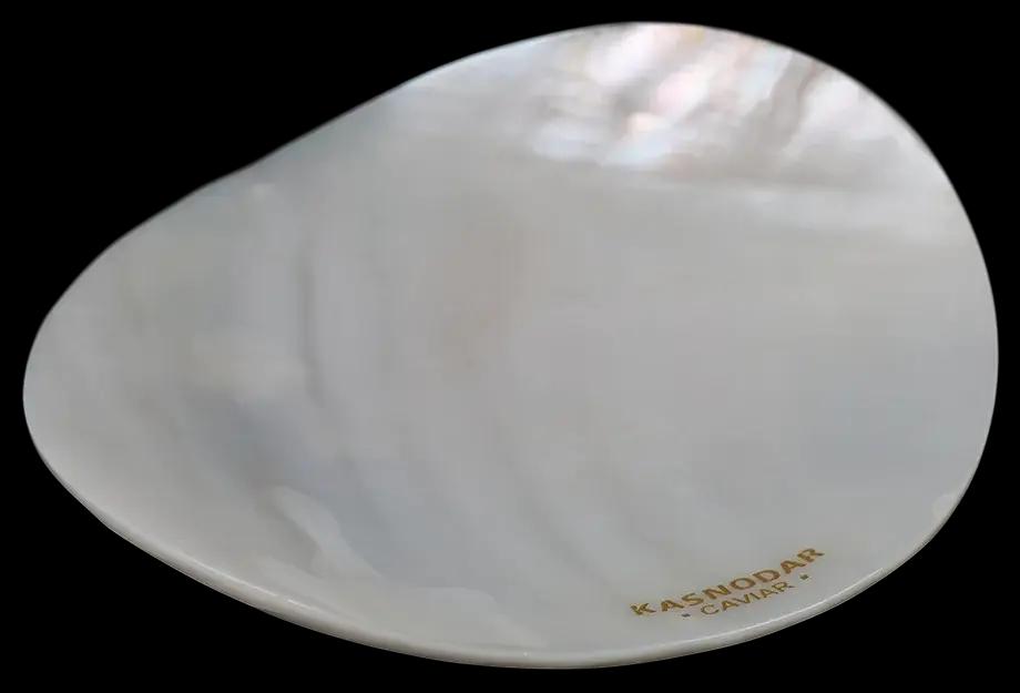 Mother-of-pearl plate